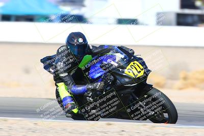 media/Jan-08-2022-SoCal Trackdays (Sat) [[1ec2777125]]/Turn 15 Inside (950am)/